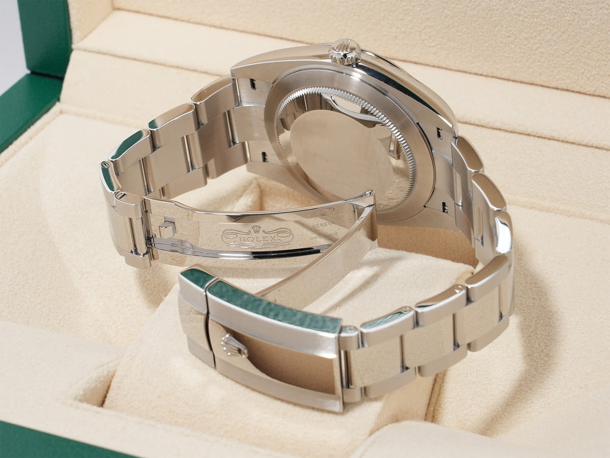 ロレックス デイトジャスト41 Ref.126300 SS スレート文字盤 オイスターブレスレット 美品 xkhe9jzu