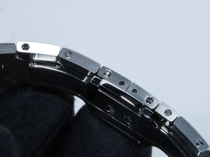 ヴァシュロンコンスタンタン ヒストリーク 222 Ref.4200H/222A-B934 SS ブルー文字盤 未使用 tbpgvwze