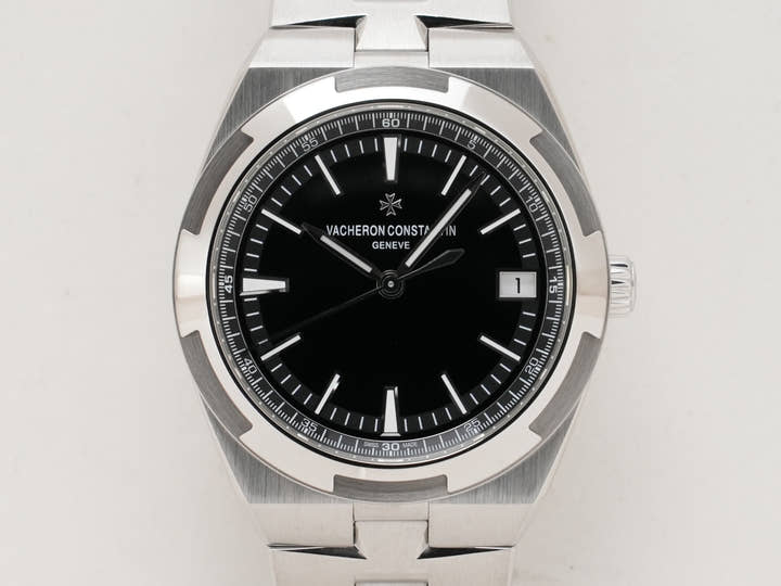 ヴァシュロンコンスタンタン オーヴァーシーズ Ref.4500V/110A-B483 SS ブラック文字盤 美中古 nf4vnr8o