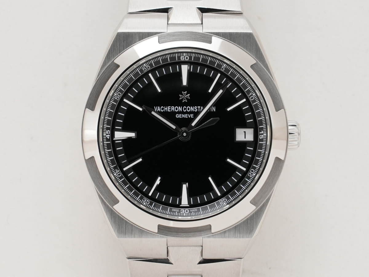 ヴァシュロンコンスタンタン オーヴァーシーズ Ref.4500V/110A-B483 SS ブラック文字盤 美中古 nf4vnr8o
