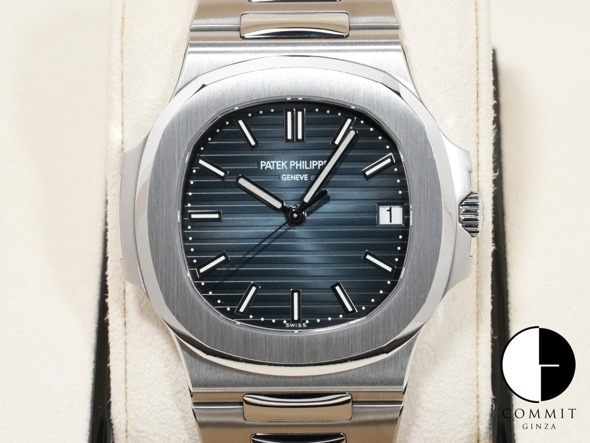 パテックフィリップ ノーチラス Ref.5711/1A-010 SS ブルー文字盤 中古 8xzmkfni