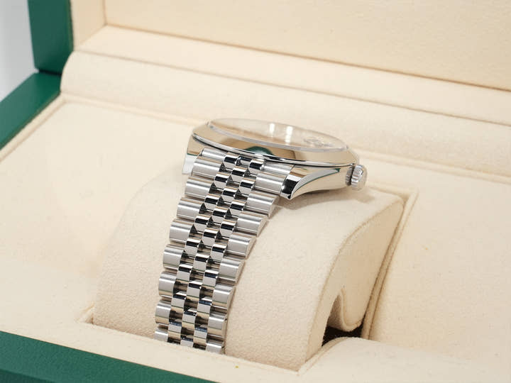 Rolex Datejust 41 Ref. 126300 Stainless Steel Bright Blue Dial