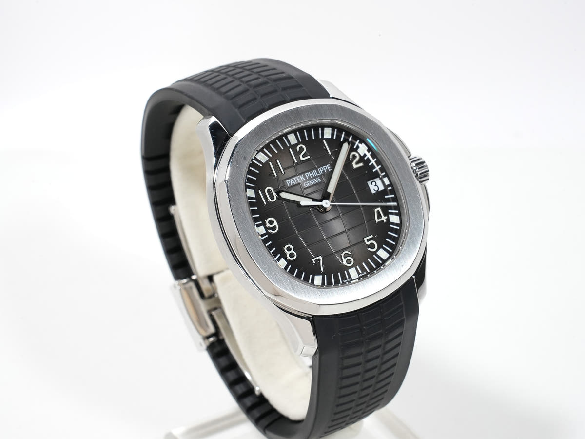 Patek Philippe Aquanaut Ref. 5167A-001 Stainless Steel Black Dial Pre-owned asanaja9