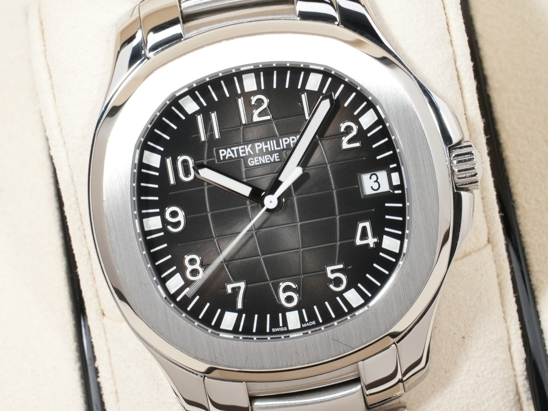 Patek Philippe Aquanaut Extra Large Ref. 5167/1A-001 Stainless Steel Black Dial Pre-owned 95thkcqg