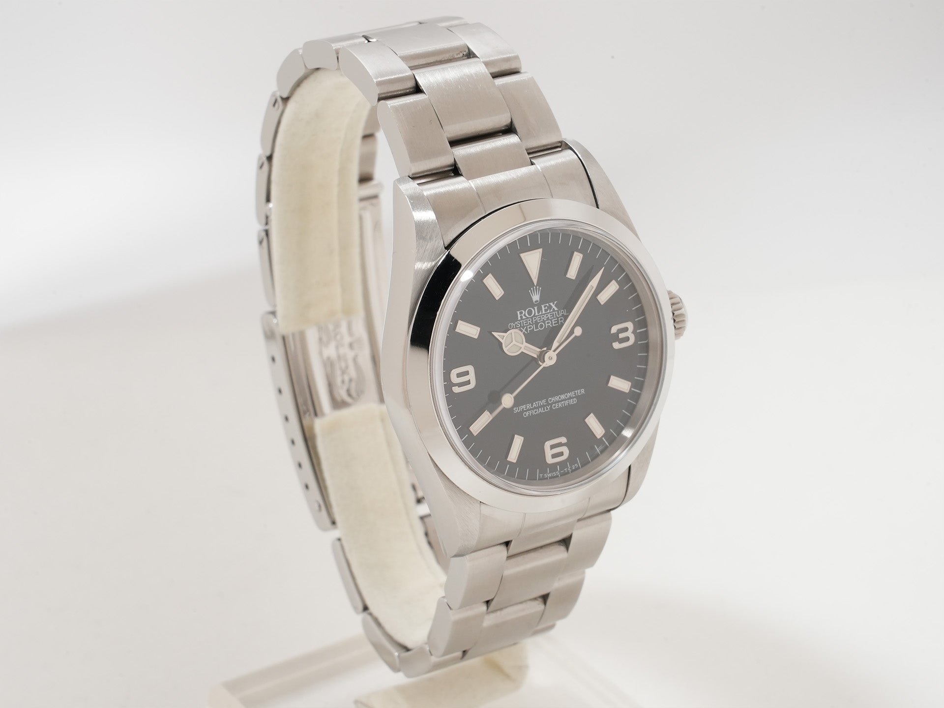 Rolex Explorer I Ref. 14270 Stainless Steel Black Dial Pre-owned t9u6x5xz