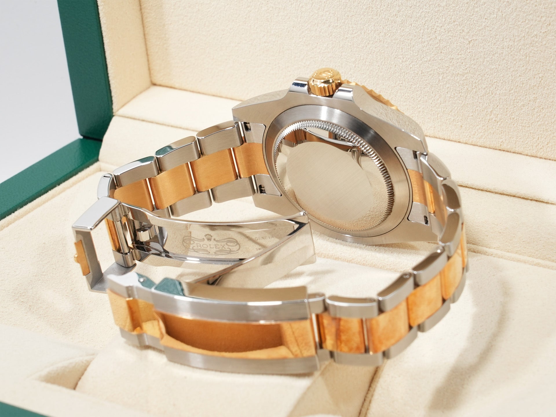 ロレックス サブマリーナー デイト Ref.116613LN ステンレススチール/イエローゴールド ブラック文字盤