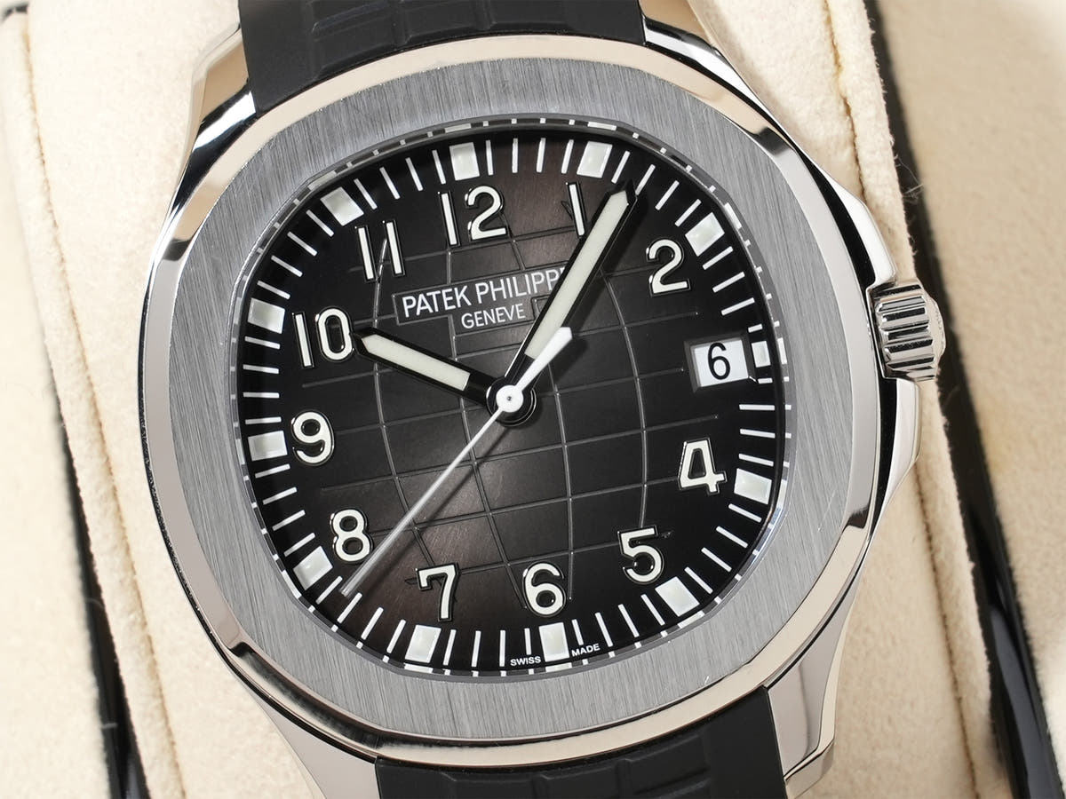 パテックフィリップ アクアノート Ref.5167A-001 SS ブラック文字盤 中古 nh5j88g8