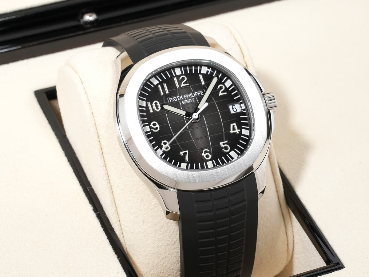 パテックフィリップ アクアノート Ref.5167A-001 SS ブラック文字盤 中古 nh5j88g8