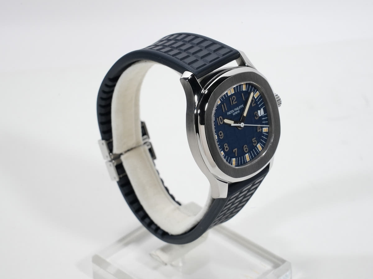 パテックフィリップ アクアノート ミディアム 日本限定 Ref.5066A-010 SS ブルー文字盤 美品 vex4s7u8