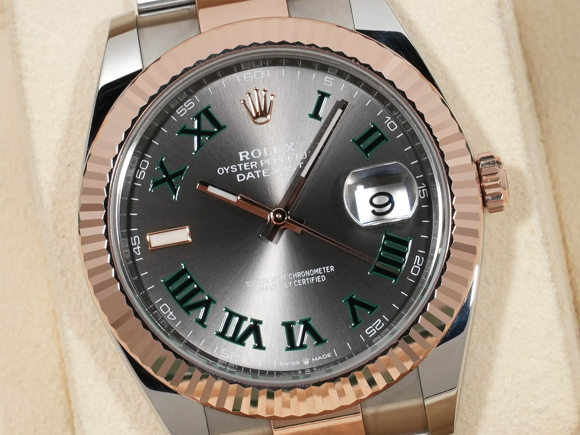 Rolex Datejust 41 Ref.126331 SS/ERG Slate Roman Dial Oyster Bracelet Good Condition Pre-Owned 23jnm6gp