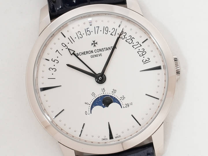 Vacheron Constantin Patrimony Moon Phase Retrograde Date Ref. 4010U/000G-B330 18K White Gold Silver Dial Excellent Condition atrcmofb