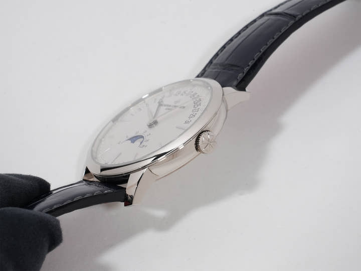 Vacheron Constantin Patrimony Moon Phase Retrograde Date Ref. 4010U/000G-B330 18K White Gold Silver Dial Excellent Condition atrcmofb