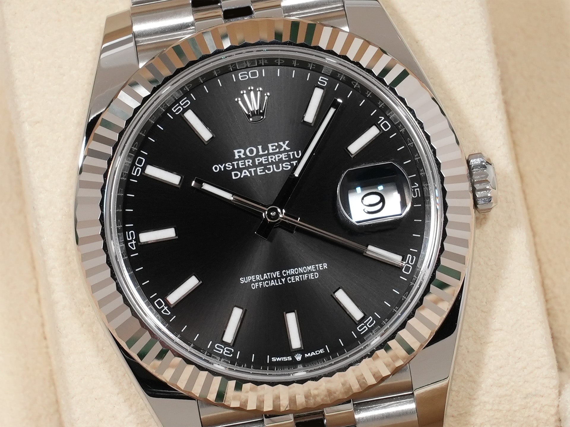 ロレックス デイトジャスト41 Ref.126334 SS/WG ブラック文字盤 ジュビリーブレスレット 美中古 hhjzs2mm