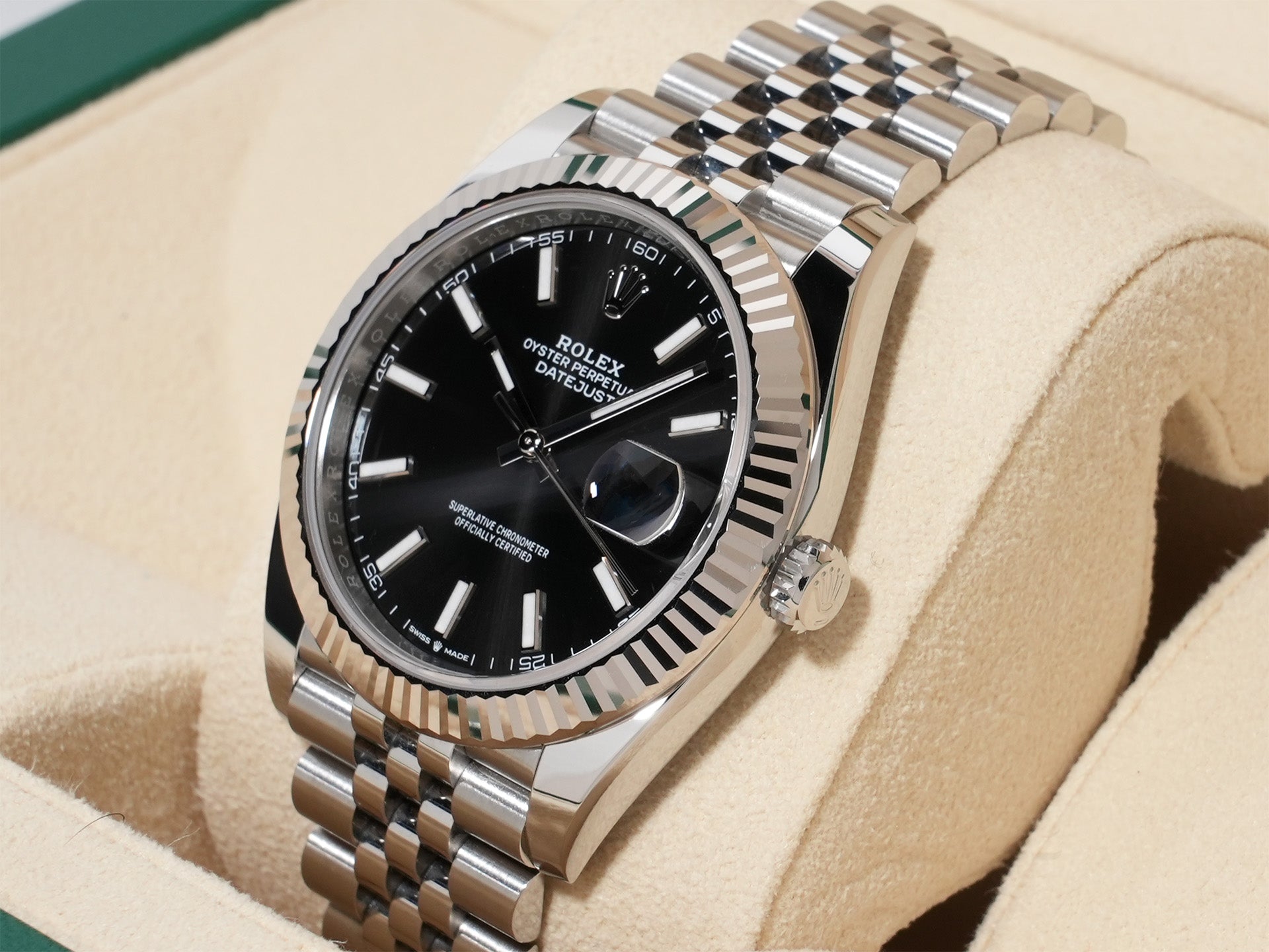 ロレックス デイトジャスト41 Ref.126334 SS/WG ブラック文字盤 ジュビリーブレスレット 美中古 hhjzs2mm
