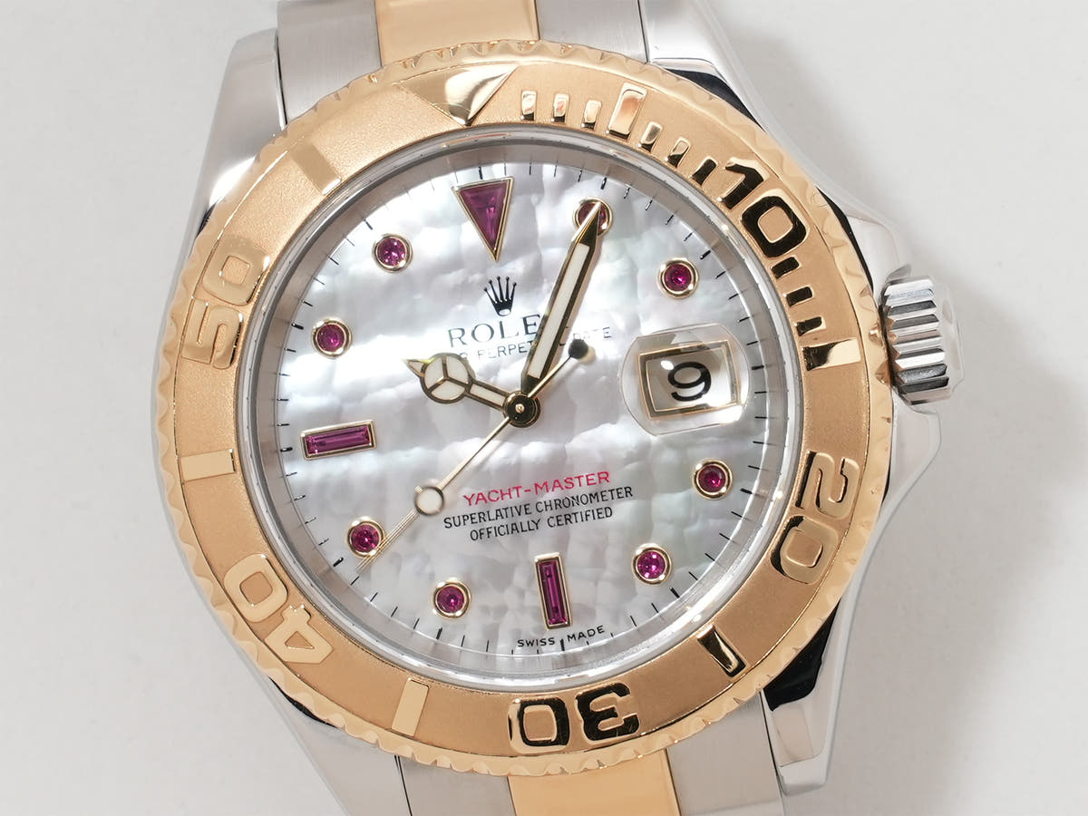 Rolex Yacht-Master 40 Ref. 16623NGR Stainless Steel/Yellow Gold with White Shell and Ruby Dial, Excellent Condition (ifk3zxax)