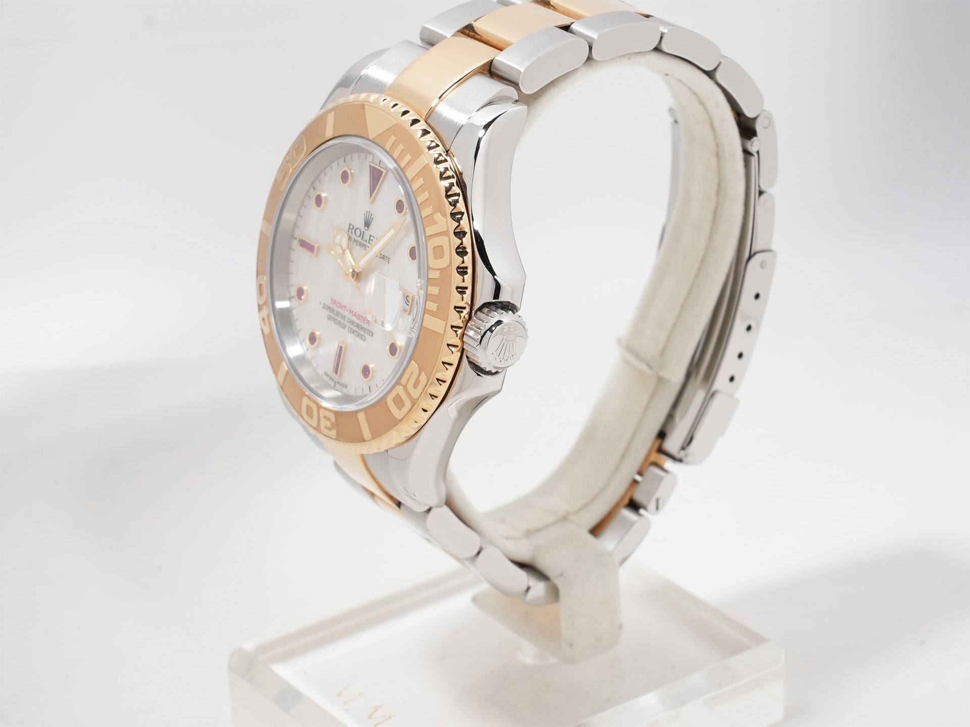 Rolex Yacht-Master 40 Ref. 16623NGR Stainless Steel/Yellow Gold with White Shell and Ruby Dial, Excellent Condition (ifk3zxax)