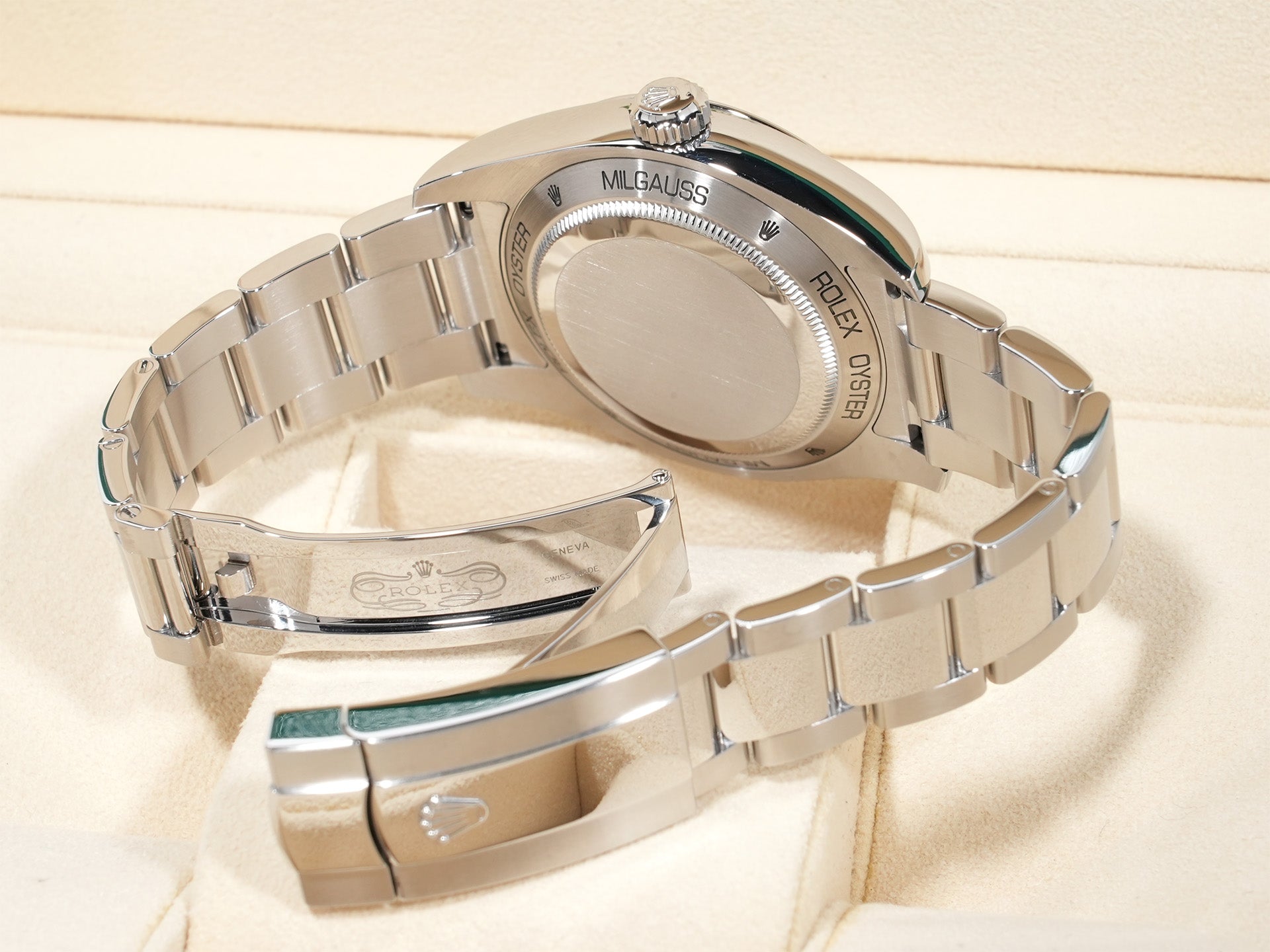 ロレックス ミルガウス Ref.116400GV SS Zブルー文字盤 美中古 uy8nca8q