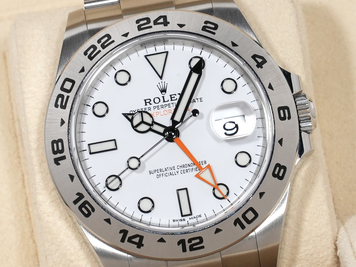 Rolex Explorer II Ref. 216570 Stainless Steel White Dial Excellent Condition vd49ev4a