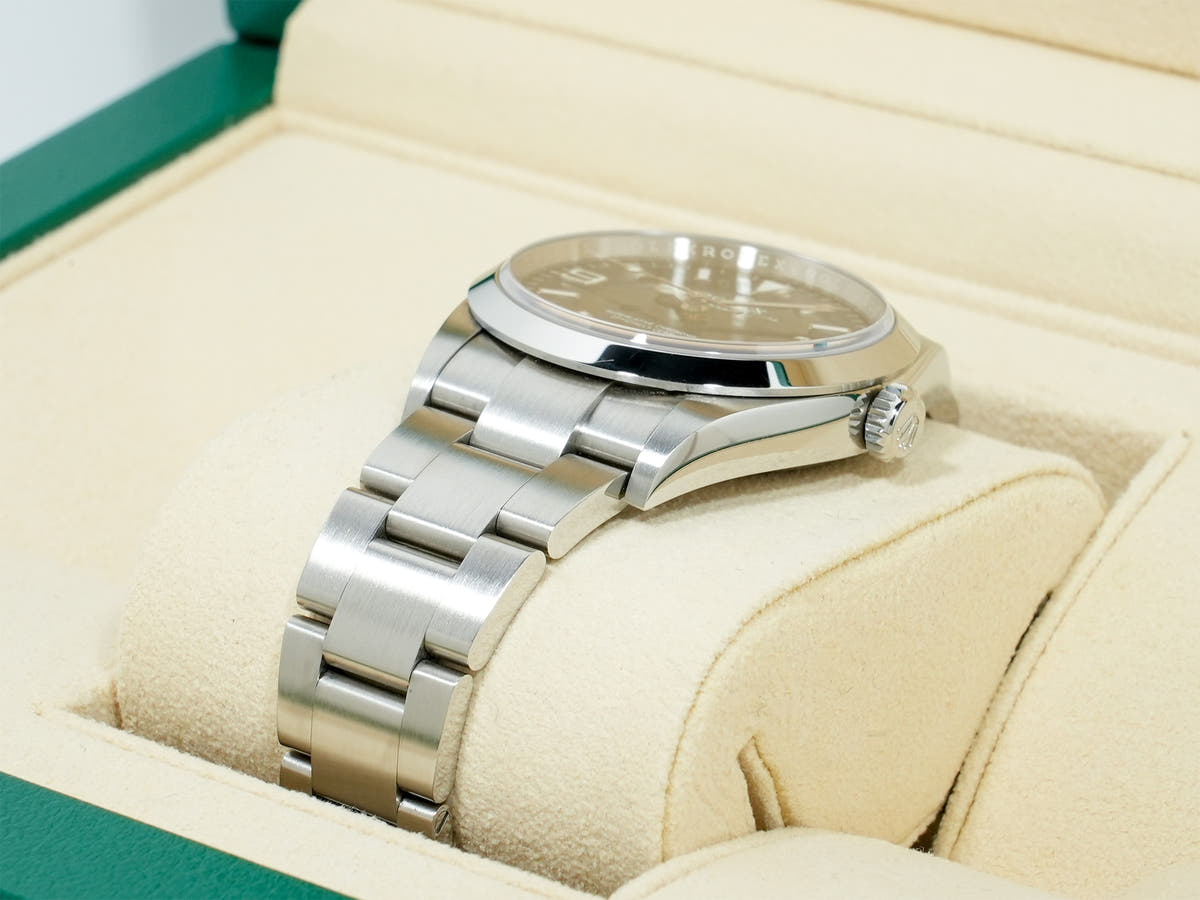 ロレックス エクスプローラー36 Ref.124270 SS ブラック文字盤 中古 tkzhxe6y