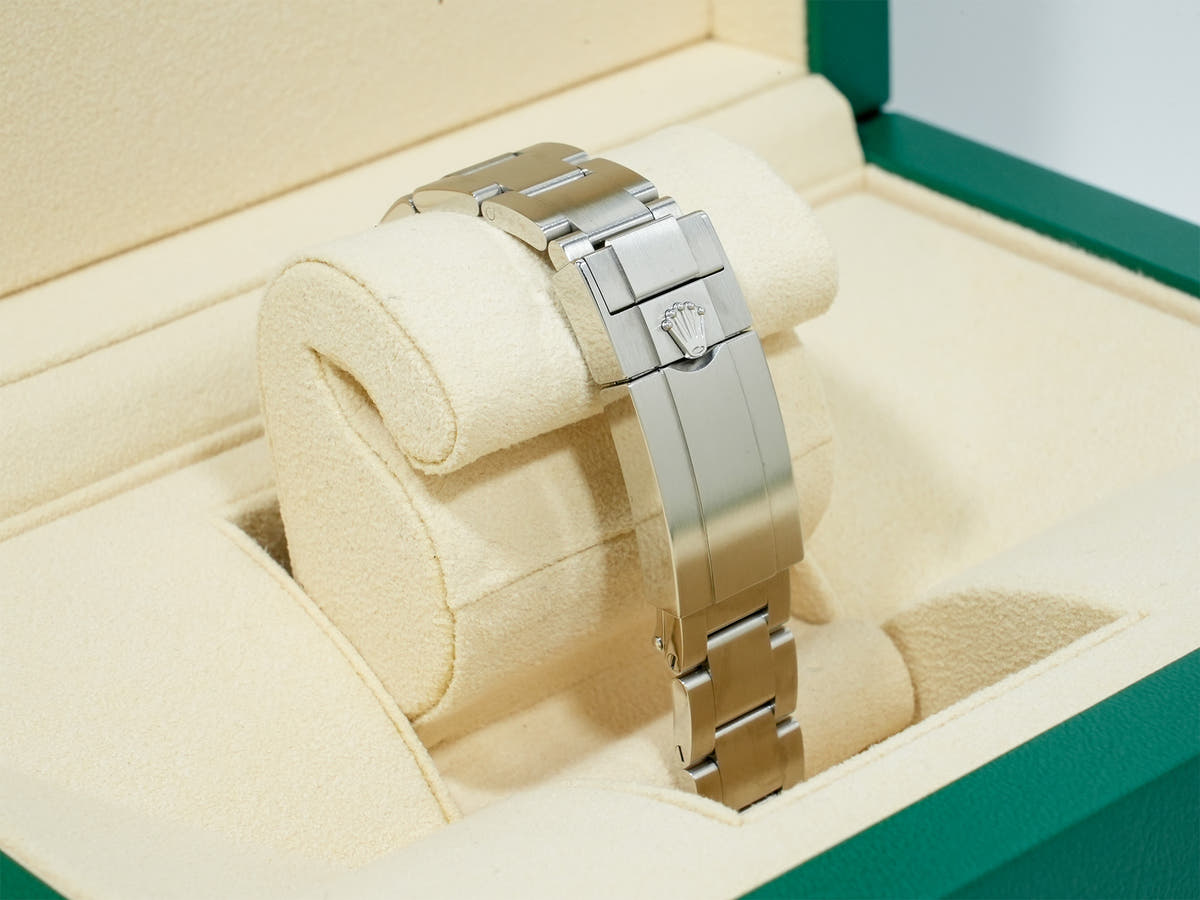 ロレックス エクスプローラー36 Ref.124270 SS ブラック文字盤 中古 tkzhxe6y