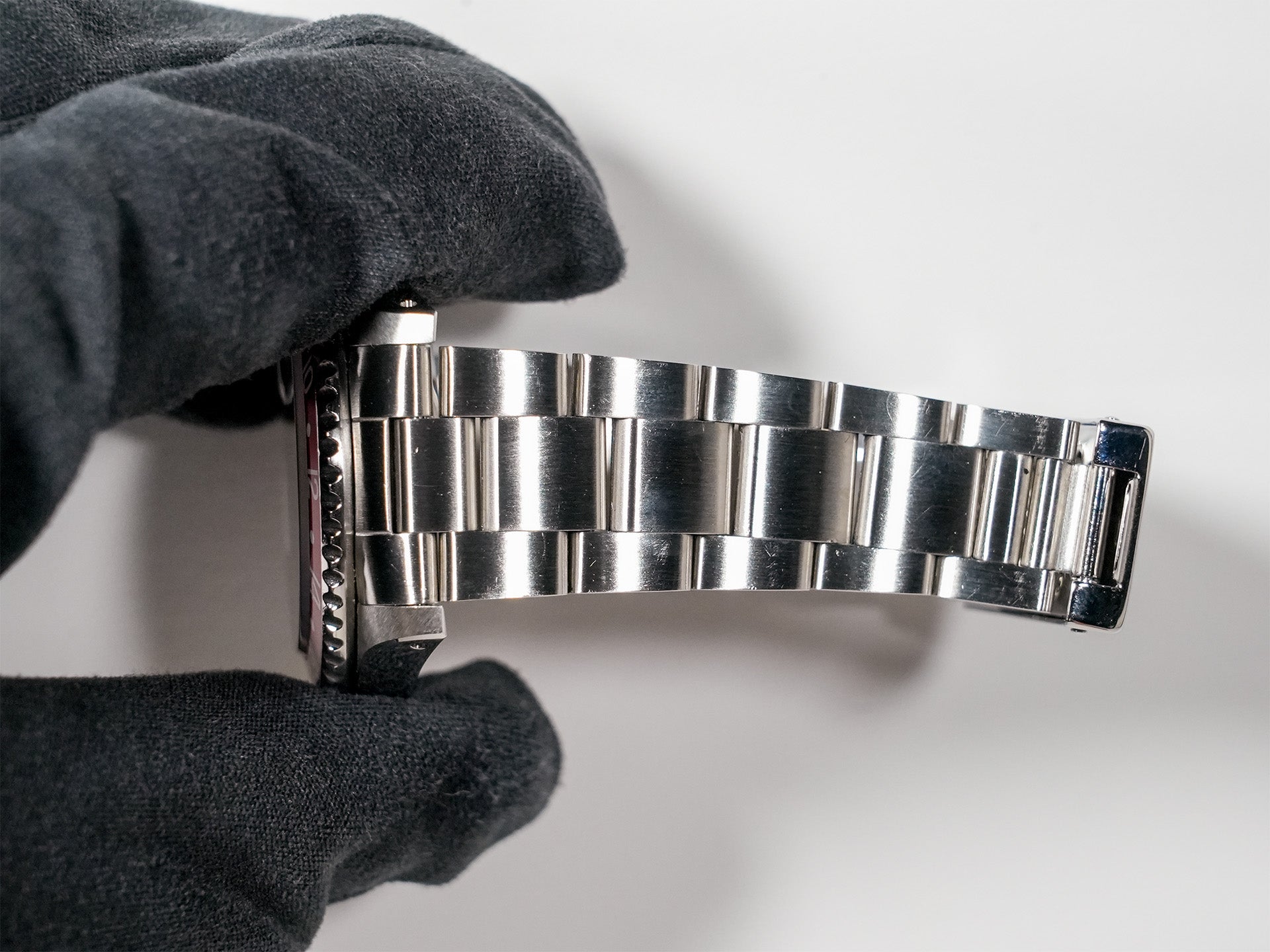 Pre-owned Rolex GMT-Master Ref. 16700 Stainless Steel Black Dial Oyster Bracelet 9duioawv