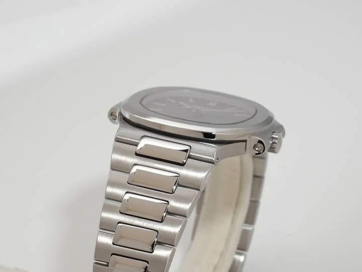 パテックフィリップ ノーチラス Ref.3800/1 ステンレススチール ブルー文字盤