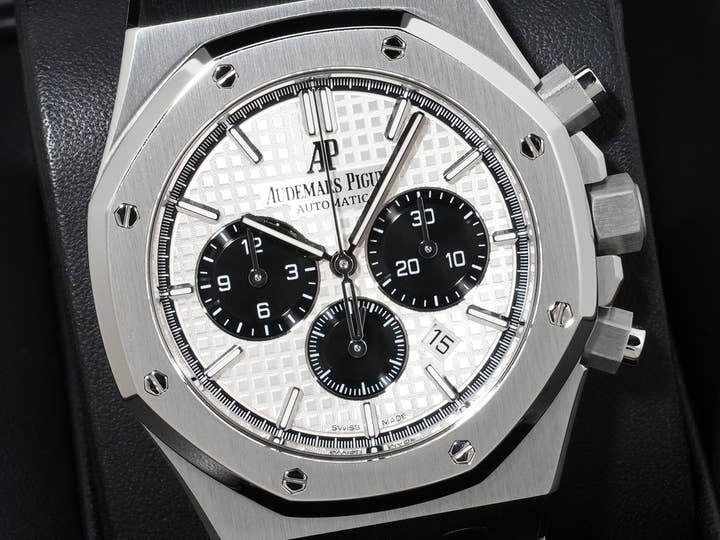 オーデマピゲ ロイヤルオーク クロノグラフ Ref.26331ST.OO.1220ST.03 ステンレススチール シルバー文字盤