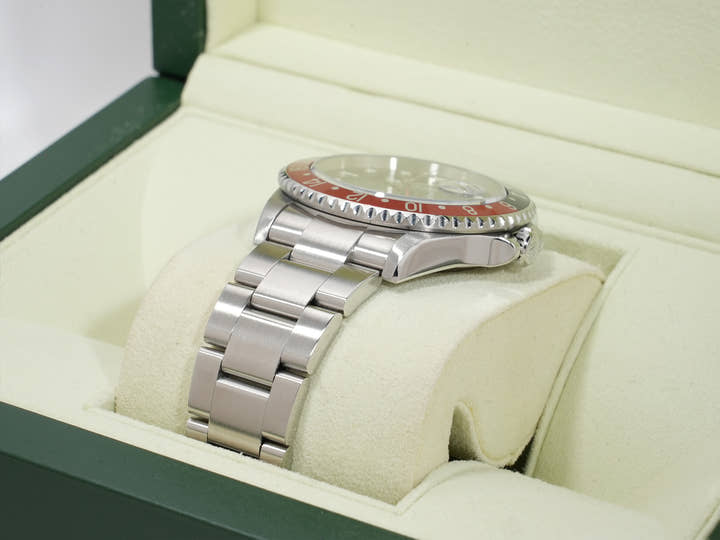 Rolex GMT-Master II Ref. 16710 Stainless Steel Black Dial Oyster Bracelet