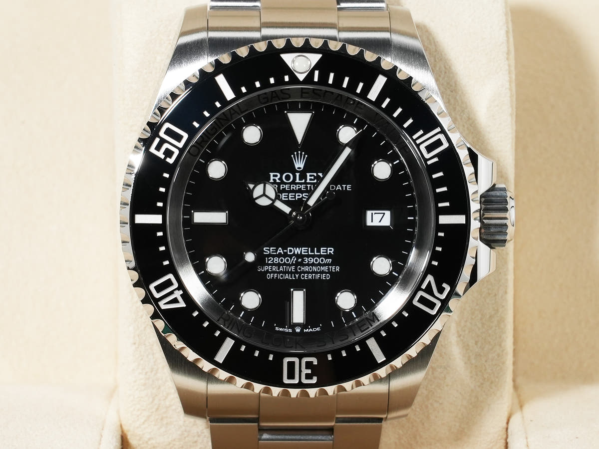 Rolex Sea-Dweller Deepsea Ref. 126660 Stainless Steel Black Dial Excellent Condition gbgjx28c