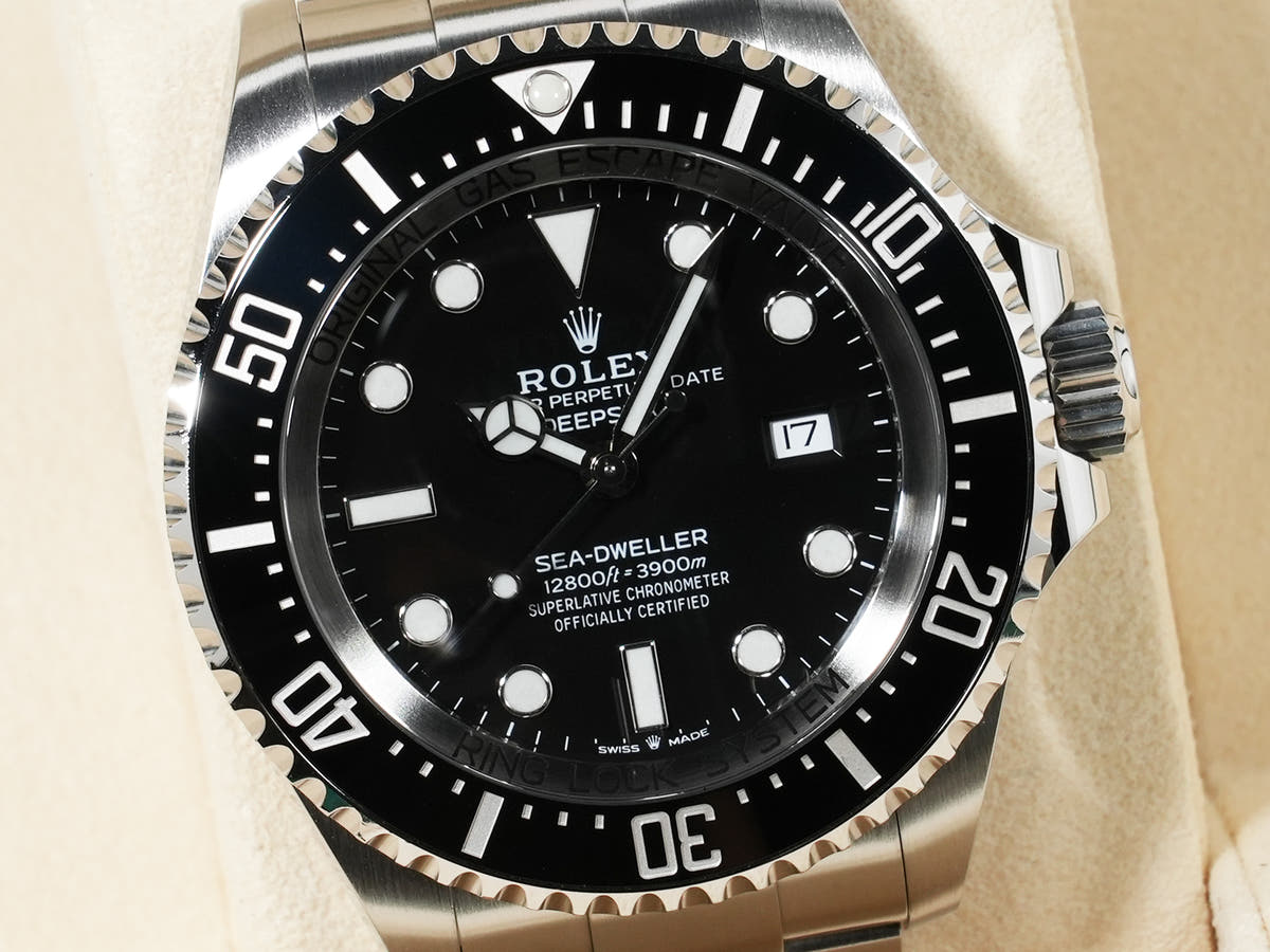 Rolex Sea-Dweller Deepsea Ref. 126660 Stainless Steel Black Dial Excellent Condition gbgjx28c