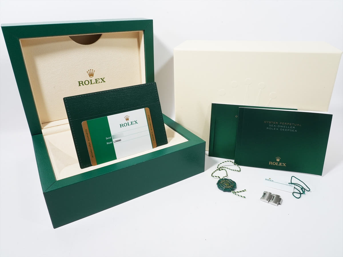 Rolex Sea-Dweller Deepsea Ref. 126660 Stainless Steel Black Dial Excellent Condition gbgjx28c