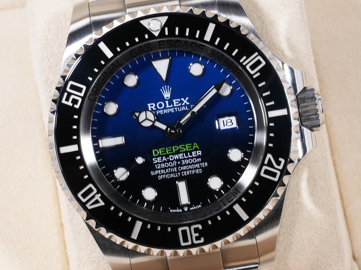Rolex Sea-Dweller Deepsea Ref. 126660 Stainless Steel D-Blue Dial Excellent Condition 9gc9y56s