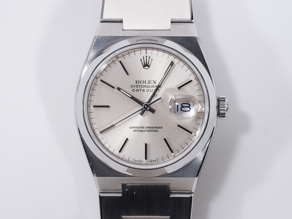 ロレックス デイトジャスト オイスタークォーツ Ref.17000 SS シルバー文字盤 中古 ytvqnz39