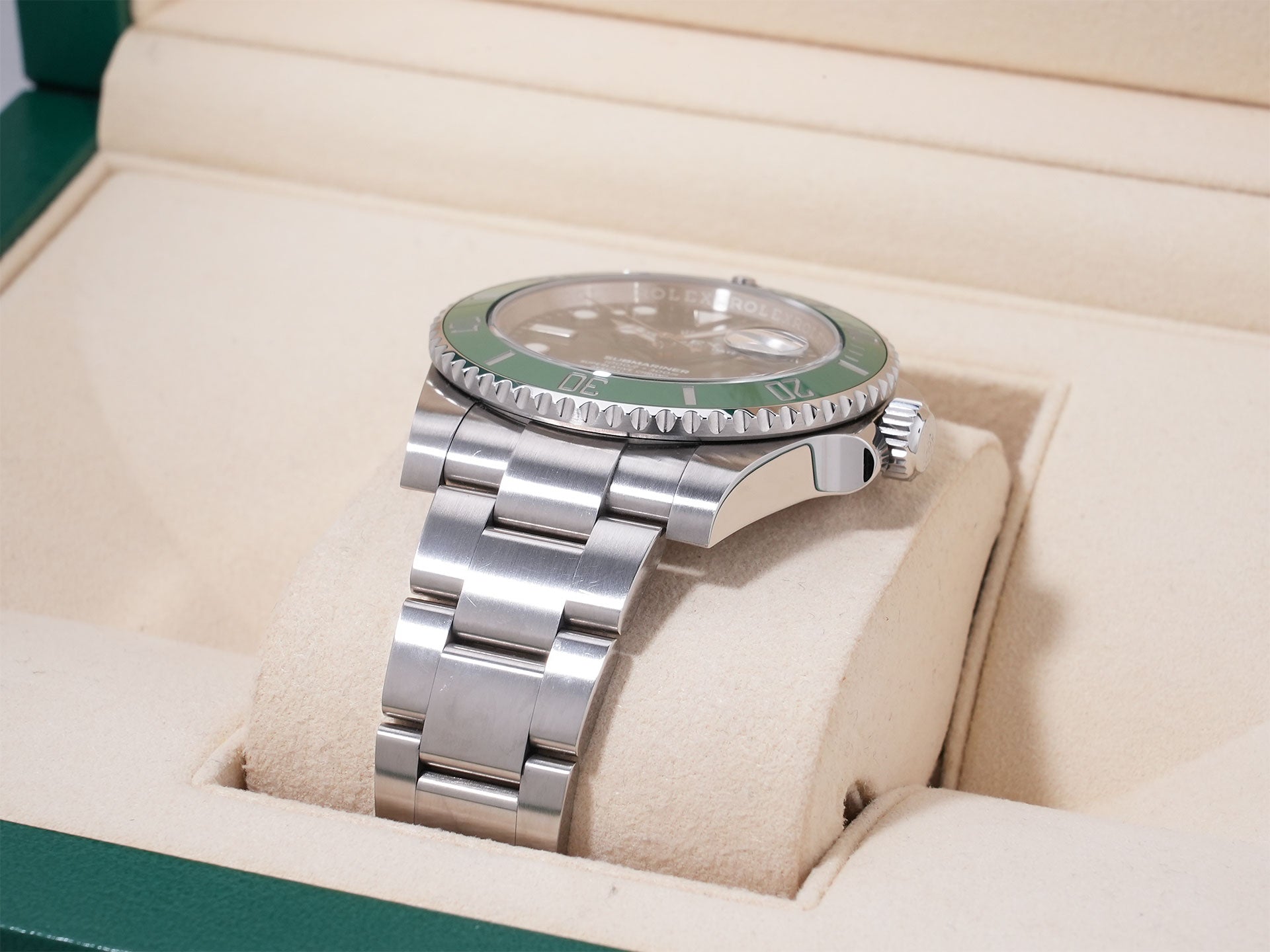 ロレックス サブマリーナー デイト Ref.116610LV SS グリーン文字盤 中古 prmv9s8k