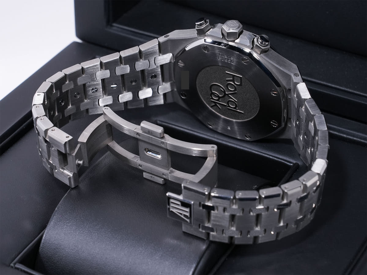 オーデマピゲ ロイヤルオーク クロノグラフ Ref.26331IP.OO.1220IP.01 TI x PT スレートグレー×ブルー文字盤 中古 c9b2o2uf