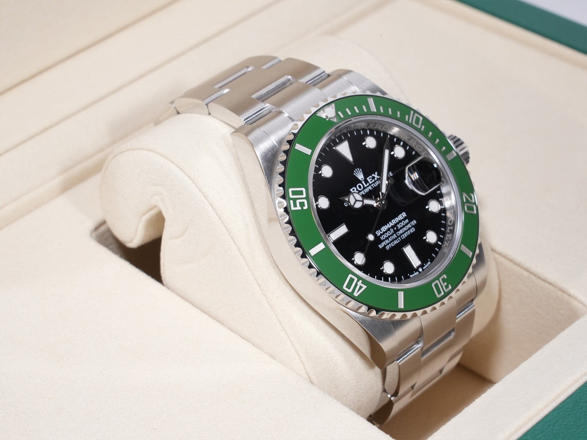Rolex Submariner Date Ref. 126610LV SS Black Dial, Unused izmyba9v