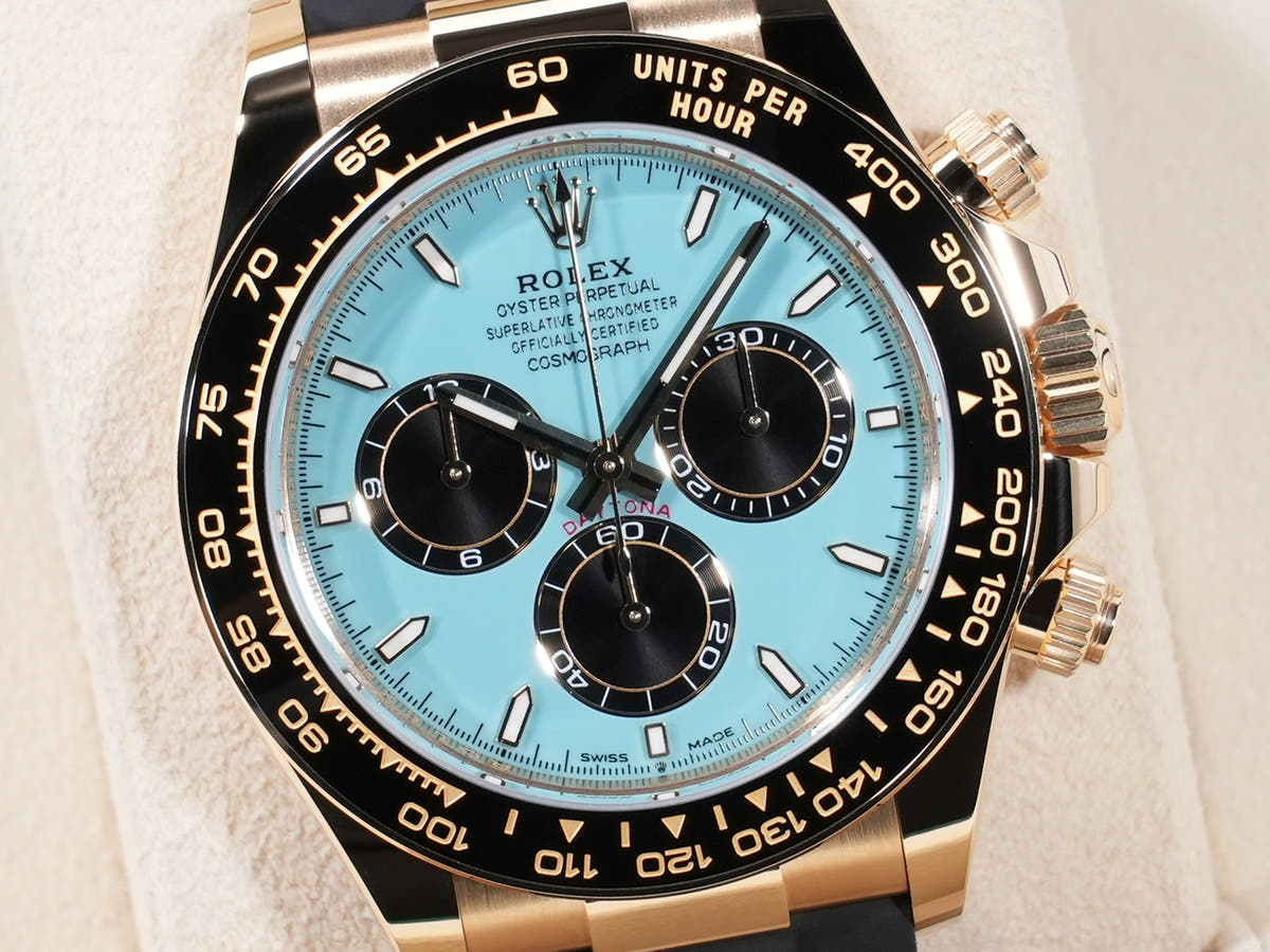 Rolex Daytona Ref. 126518LN 18KYG Turquoise Blue Dial, Unused.  (b7pa85qq appears to be an internal reference number and not part of the product description)