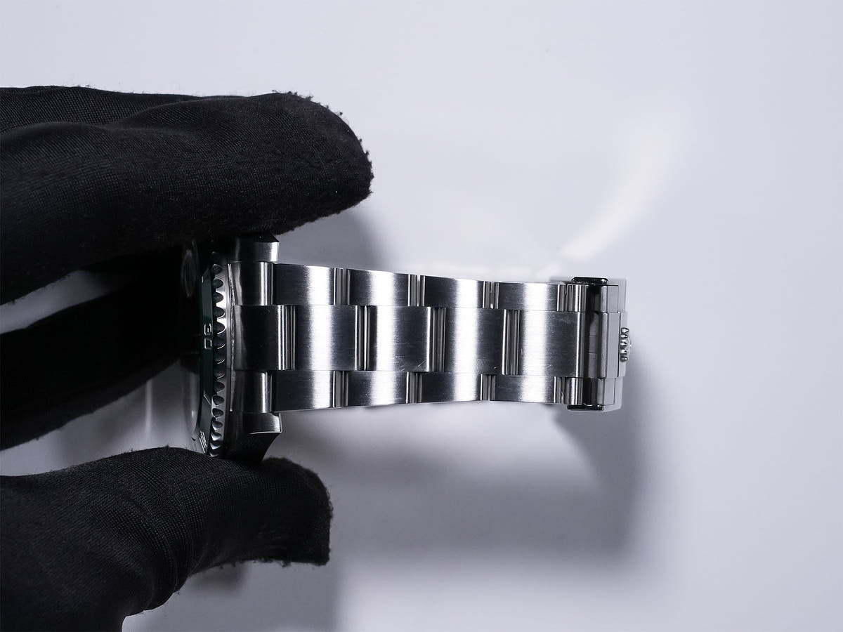 Rolex Submariner Date Ref. 126610LV SS Black Dial Pre-owned (reuvqcab)