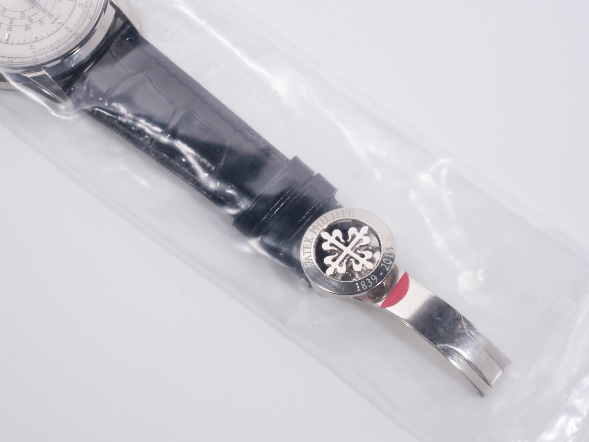 パテックフィリップ クロノグラフ Ref.5975G-001 18KWG シルバー文字盤 デッドストック rcqhmjww