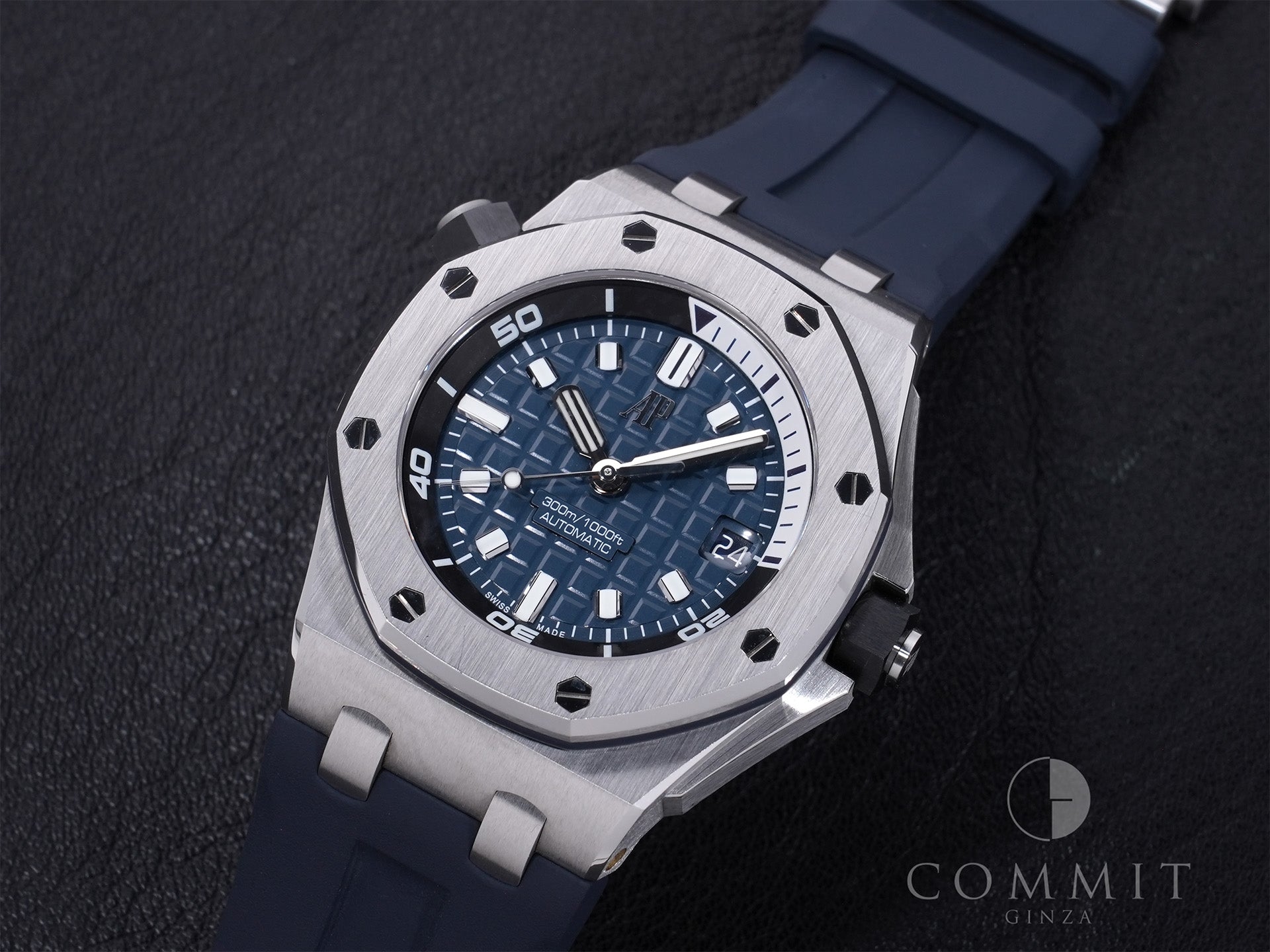 Audemars Piguet Royal Oak Offshore Diver Ref. 15720ST.OO.A027CA.01 SS Blue Dial Pre-owned (Used) gcxt74b8