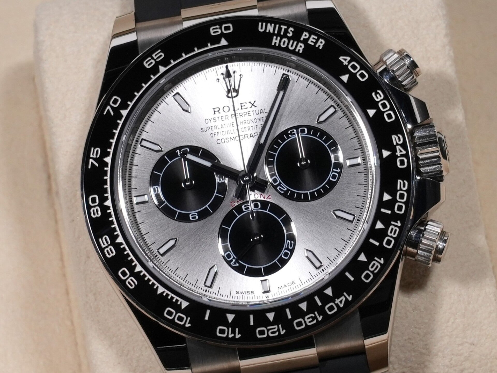 ロレックス デイトナ Ref.126519LN 18KWG スチールxブライトブラック文字盤 美中古 wzbi75xx