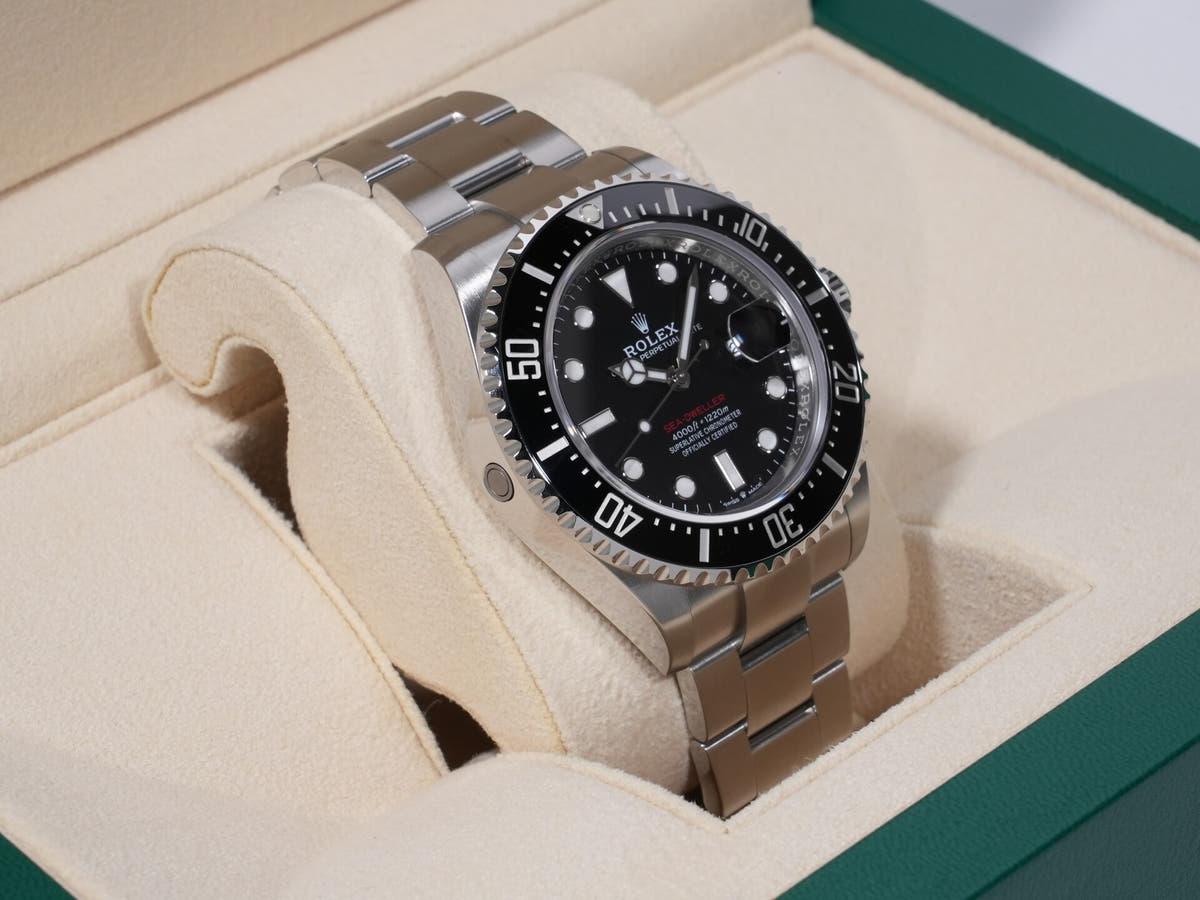 ロレックス シードゥエラー Ref.126600 SS ブラック文字盤 美中古 tdvxuto4