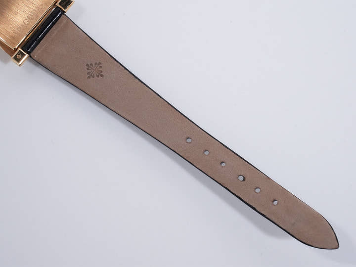 パテックフィリップ パゴダ Ref.4900J 18KYG シルバー文字盤 美品 xb4u6rfd