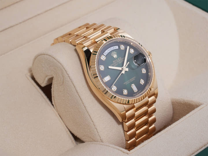 Rolex Day-Date 36 Ref. 128238A Yellow Gold Green Ombre Dial