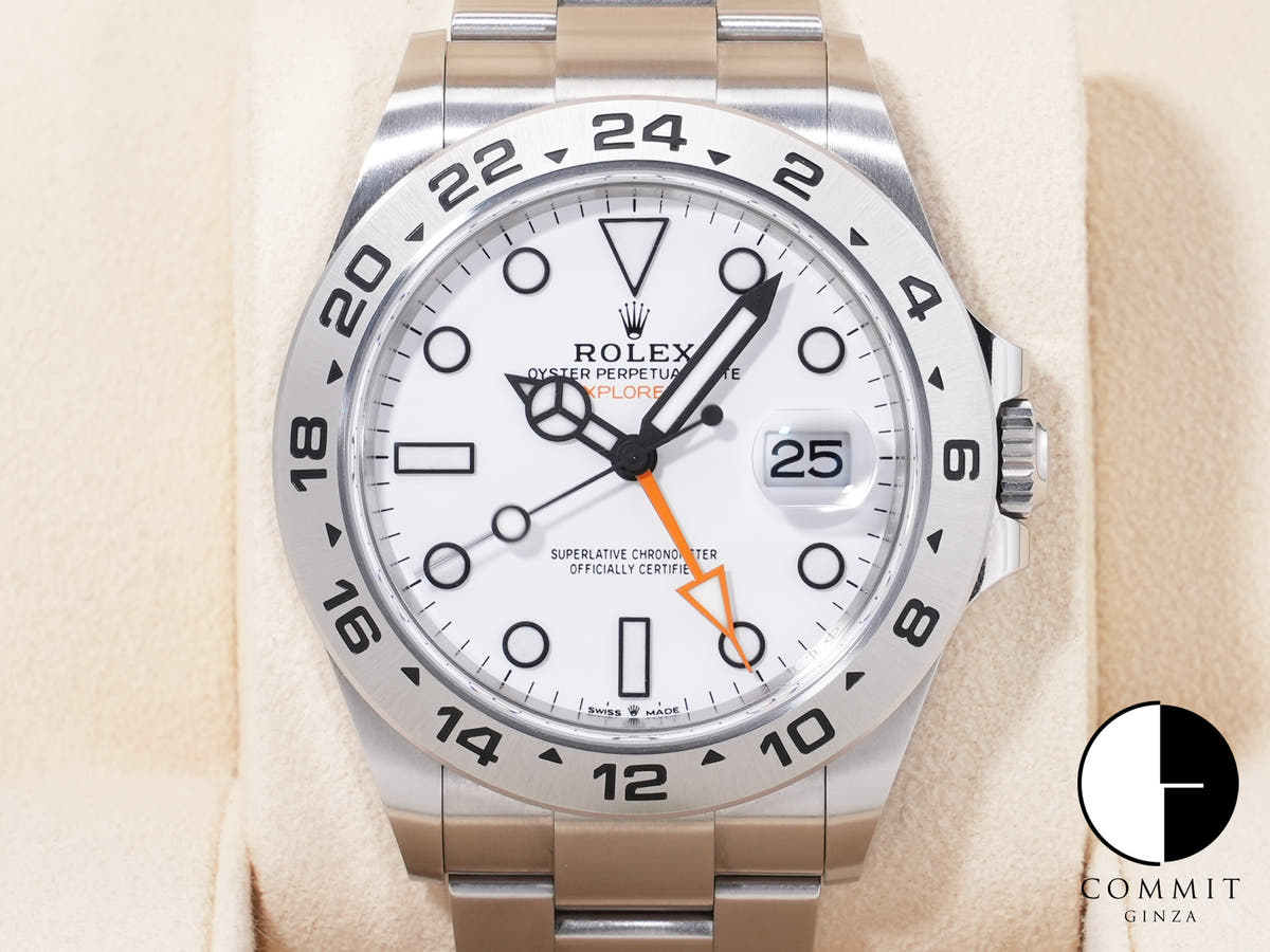 Rolex Explorer II Ref. 226570 SS White Dial, Pre-owned  (gkhk7ha7 appears to be an internal reference number and not part of the product description)
