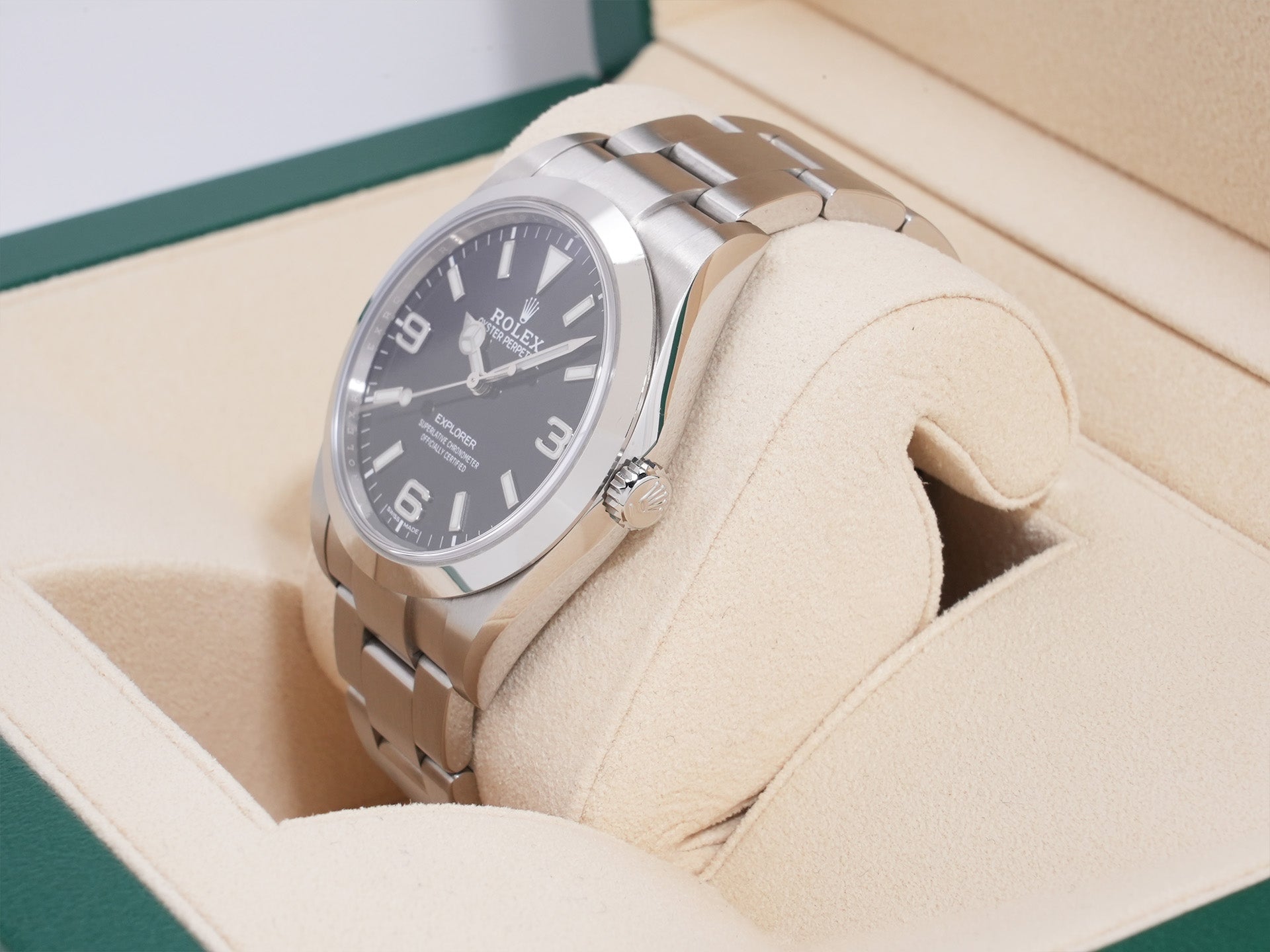 Rolex Explorer I Ref. 214270 SS Black Dial, Pre-owned (mb2a4kn7)