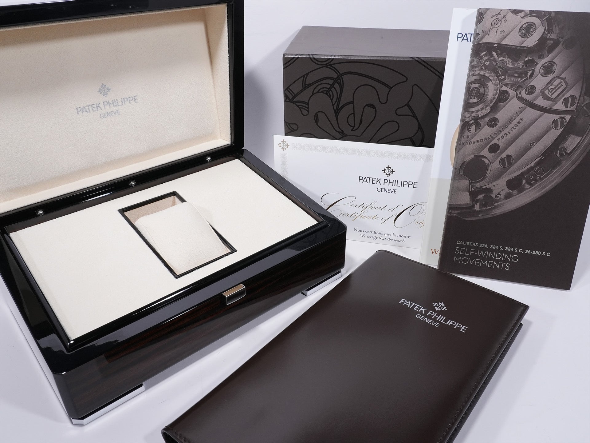 Patek Philippe Calatrava Ref. 6007G-001 18KWG Ebony Black Dial, Pre-owned (Used) kf5zupqo
