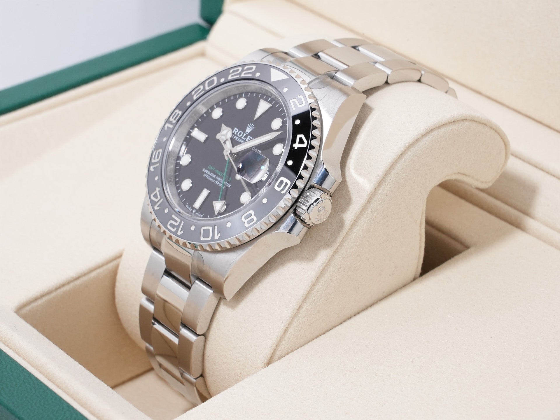 Rolex GMT-Master II Ref. 126710GRNR, stainless steel, black dial, Jubilee bracelet, unused.  (7bo6nrc6 appears to be an internal reference number and not part of the product description)