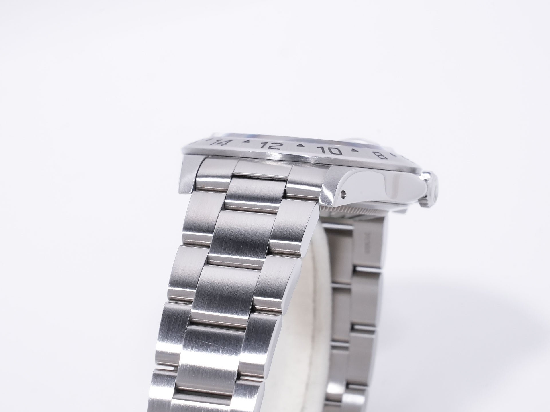 ロレックス エクスプローラーII Ref.16570 SS ホワイト文字盤 中古 en8peofm