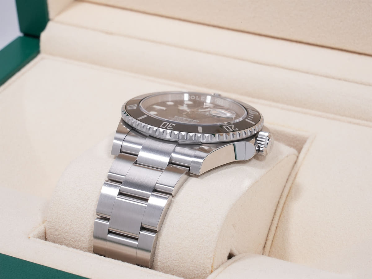 ロレックス サブマリーナー デイト Ref.126610LN SS ブラック文字盤 美中古 fjz3q4on